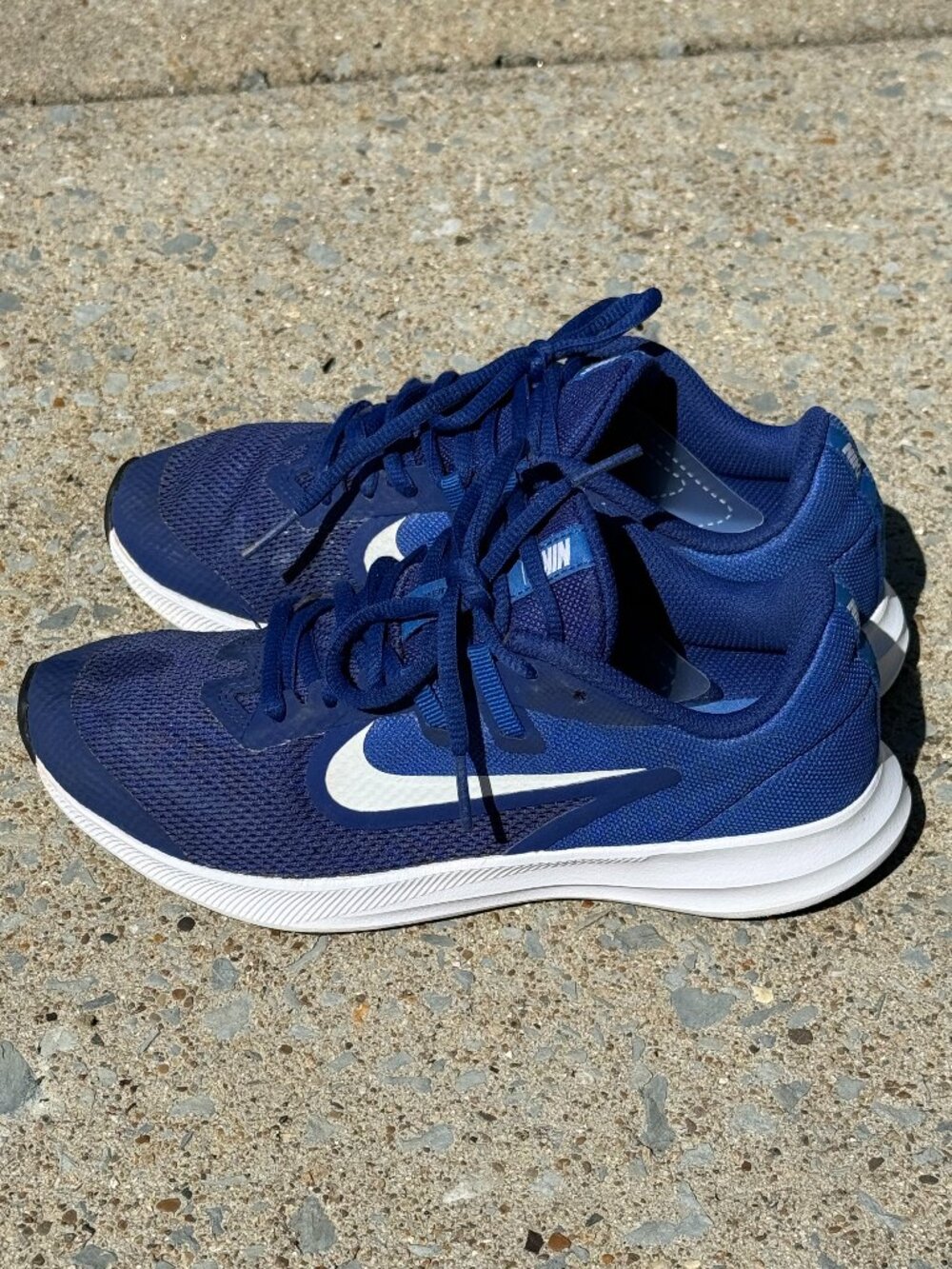 Nike Downshifter 9 GS 4Y Blue White Running Sneakers Sporty Y2K Athleisure 4104
